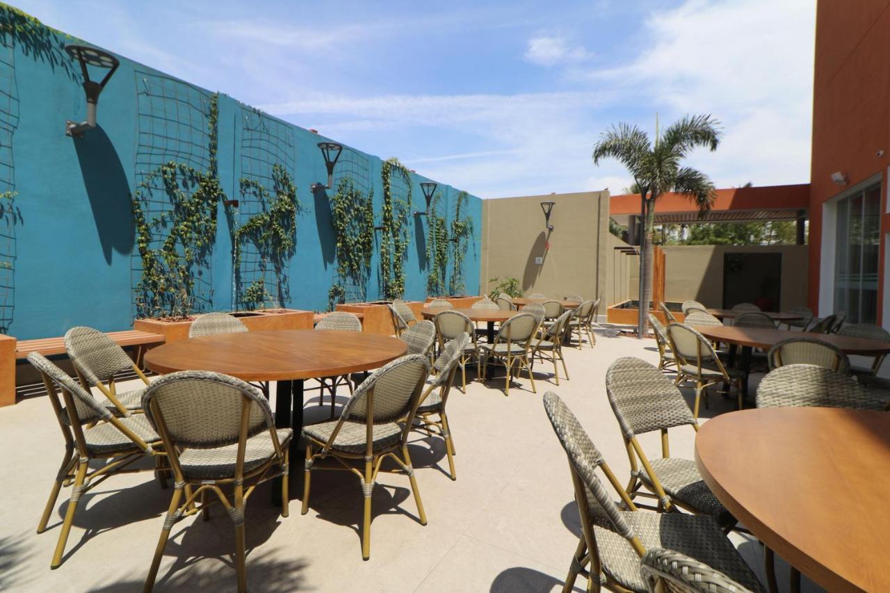 Culiacan Marriott Hotel エクステリア 写真