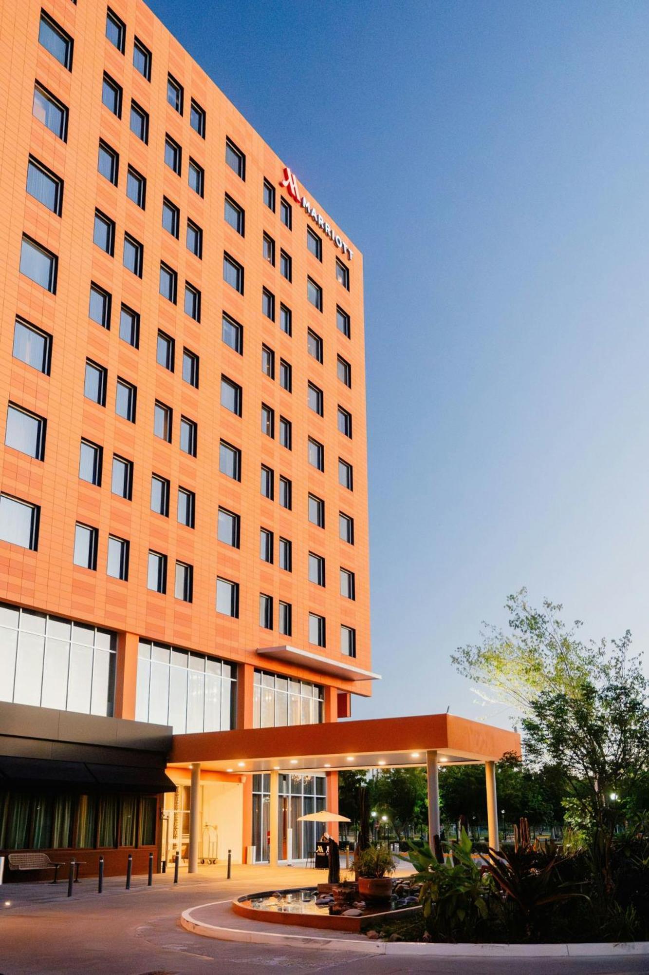 Culiacan Marriott Hotel エクステリア 写真